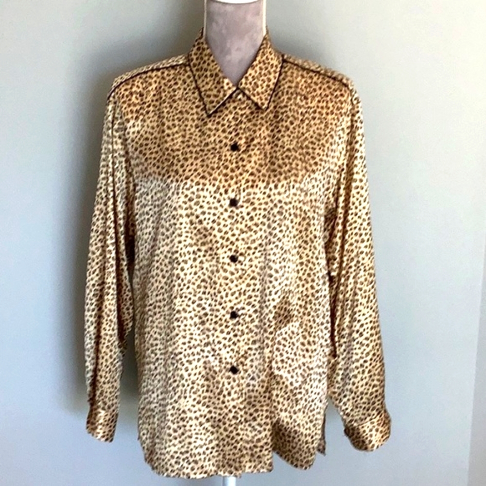 NWOT silk leopard print blouse, Anna and Frank, gold Size M
